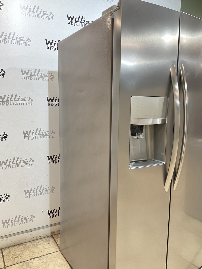 Frigidaire Used Refrigerator Side by Side 33x70 (Stainless Steel)