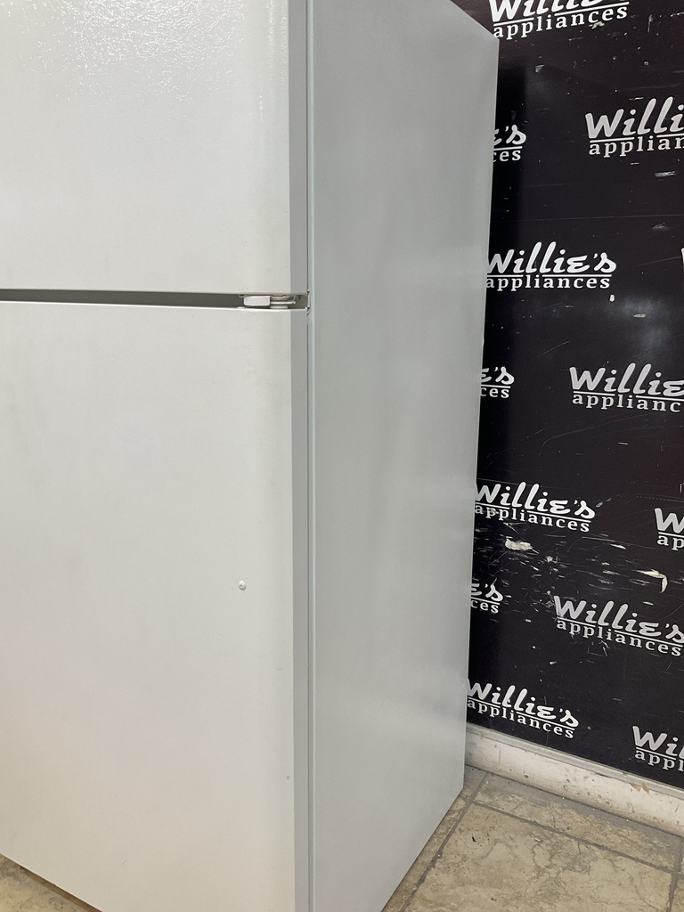 Frigidaire Used Refrigerator Top and Bottom 30x65 1/2” (White) 
