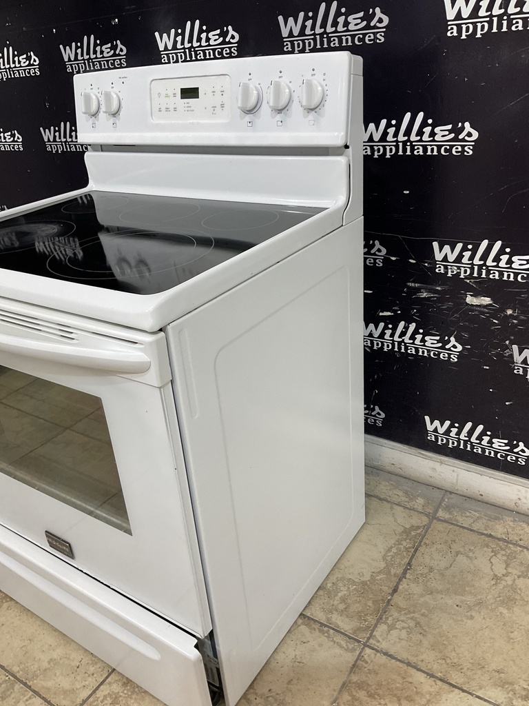 Frigidaire Used Electric Stove 220volts (40/50 AMP) 30inches {3 prong} (White) 