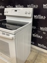 Ge Used Electric Stove 220volts (40/50 AMP) 30inches {4 prong} (White)