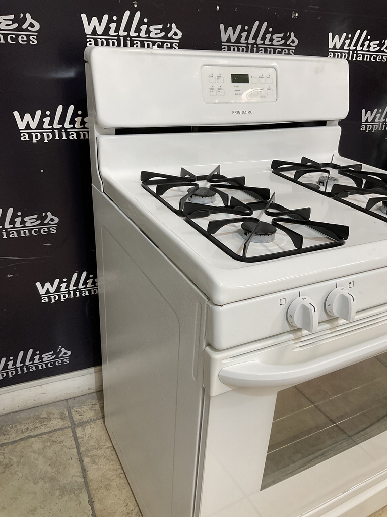 Frigidaire Used Natural Gas Stove 30inches (White) 
