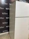Hotpoint Used Refrigerator Top and Bottom 28x67 (White) 