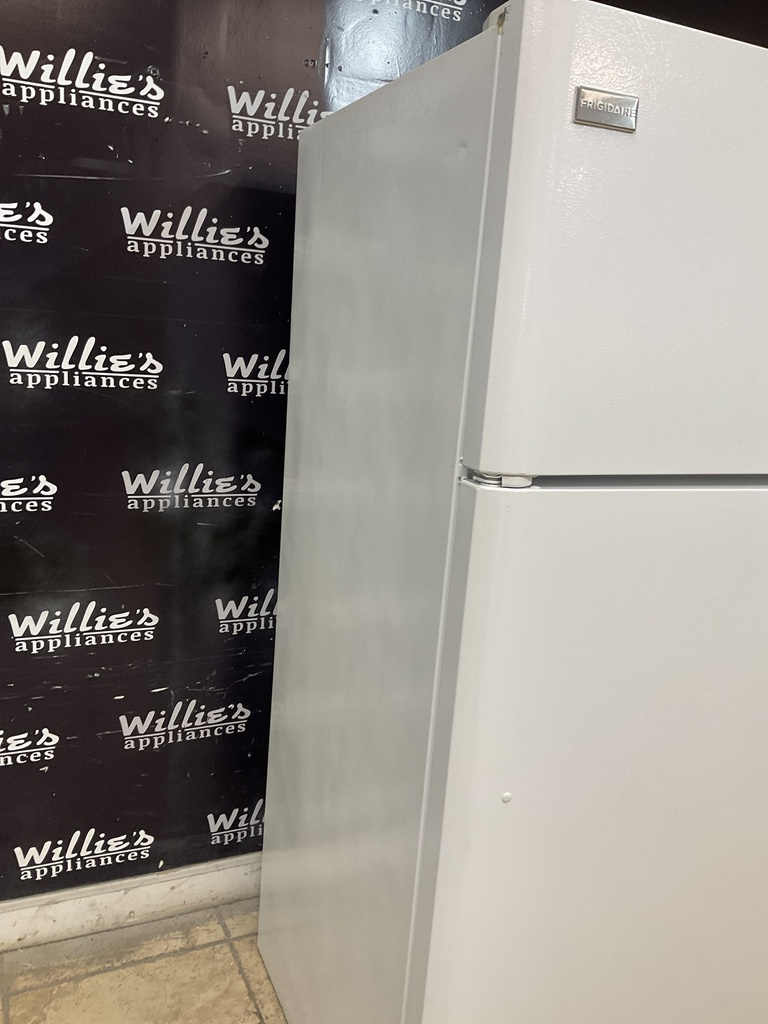 Frigidaire Used Refrigerator Top and Bottom 30x65 1/2” (White) 