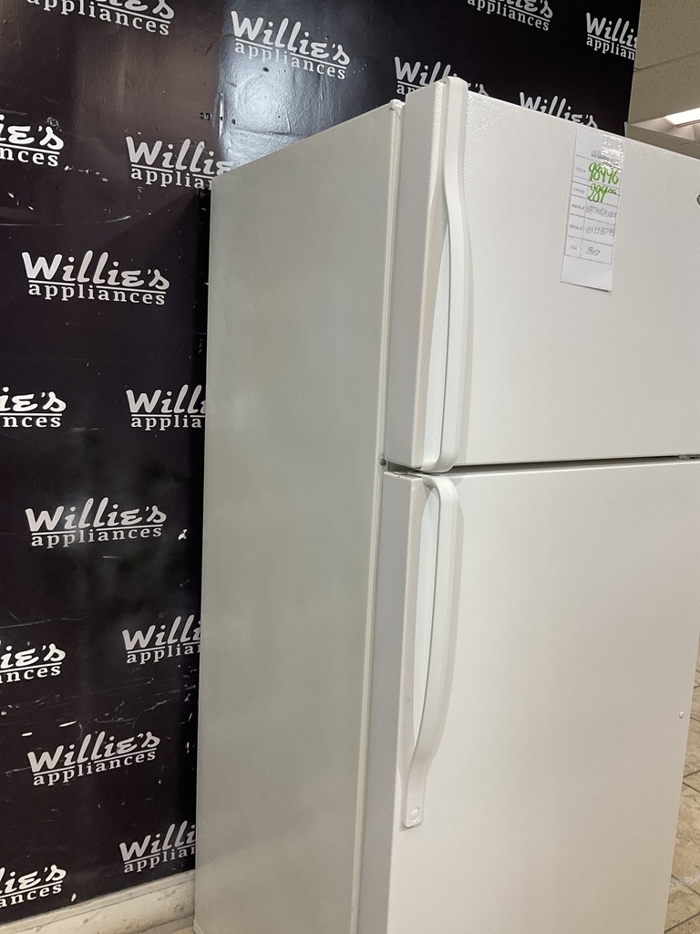 Whirlpool Used Refrigerator Top and Bottom 28x67 (White) 