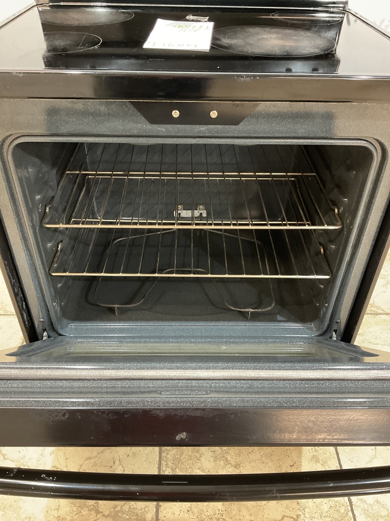 Ge Used Electric Stove 220volts (40/50 AMP) 30inches {4 prong} (Black) 