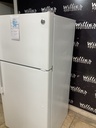 Ge Used Refrigerator Top and Bottom 28x61 1/2” (White)