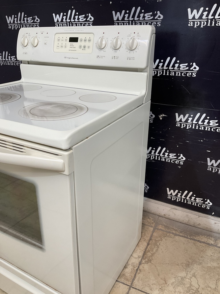 Frigidaire Used Electric Stove 220volts (40/50 AMP) 30inches {no cord} (Bisque) 