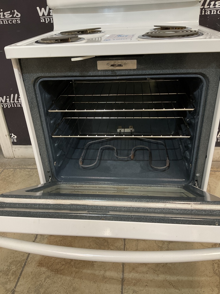 Ge Used Electric Stove 220volts (40/50 AMP) 30inches {no cord} (White) 