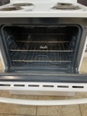 Ge Used Electric Stove 220volts (40/50 AMP) 30inches {4 prong} (White) 