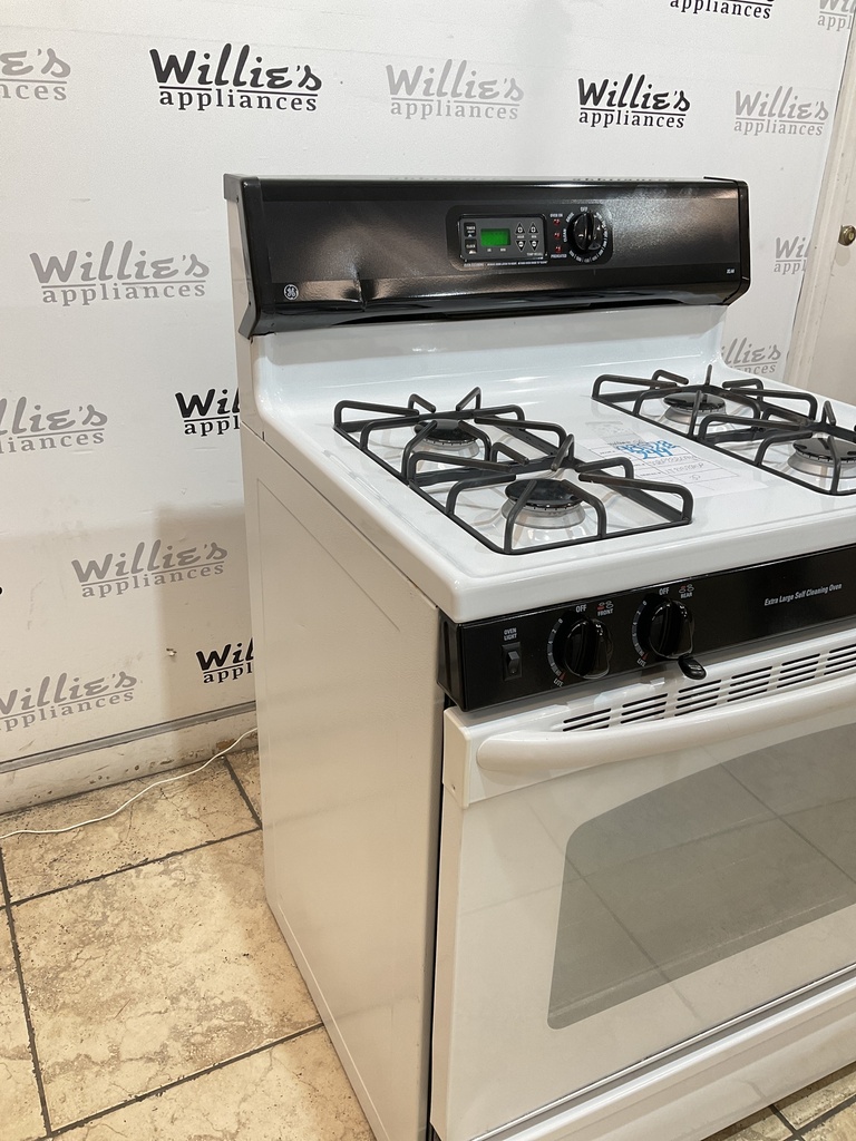 Ge Used Natural Gas Stove 30inches (White/Black) 