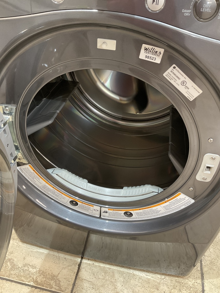 Lg Used Electric Dryer 220volts (30 AMP) 27inches {3 prong} (Grey) 