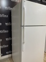 Ge Used Refrigerator Top and Bottom 28x67 (White) 