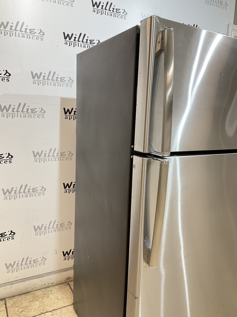Ge Used Refrigerator Top and Bottom 28x64 (Stainless Steel) 