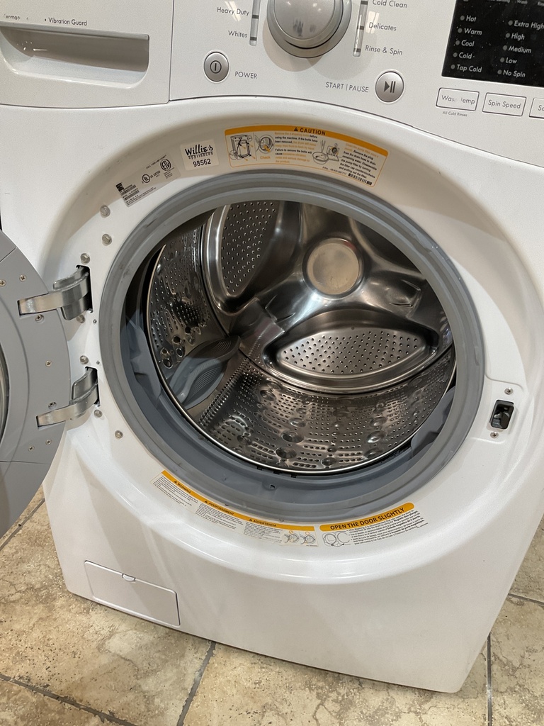 Kenmore Used Washer Front-load 27inches (White) 