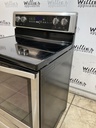 Whirlpool Used Electric Stove 220volts (40/50 AMP) 30inches {no cord} (Stainless Steel)