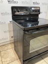 Ge Used Electric Stove 220volts (40/50 AMP) 30inches {3 prong} (Balck)