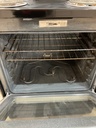 Ge Used Electric Stove 220volts (40/50 AMP) 30inches {3 prong} (Black) 