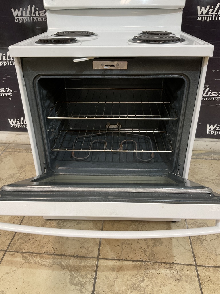 Ge Used Electric Stove 220volts (49/50 AMP) 30inches {3 prong} (white)