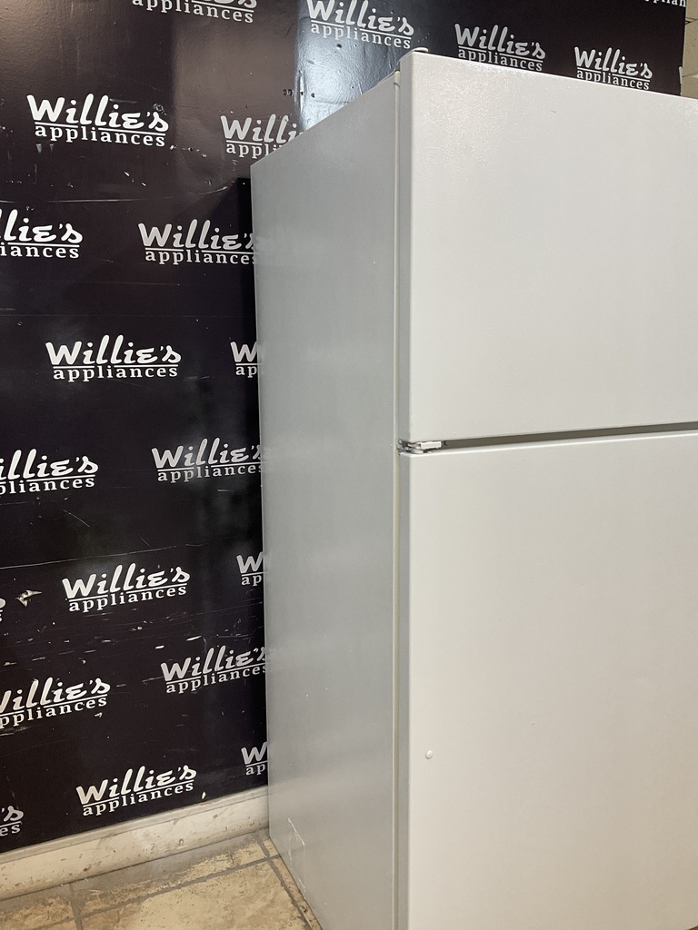 Whirlpool Used Refrigerator Top and Bottom 33x65 1/2” (White) 