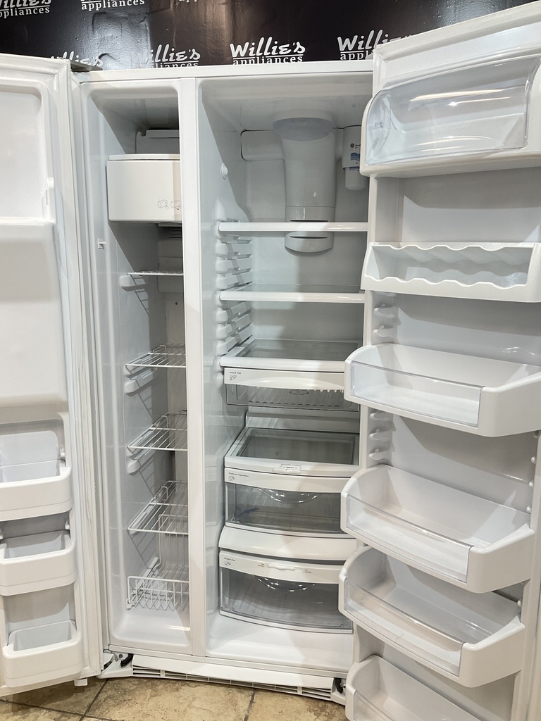 Ge Used Refrigerator Side by Side 33x69 1/2” (White)