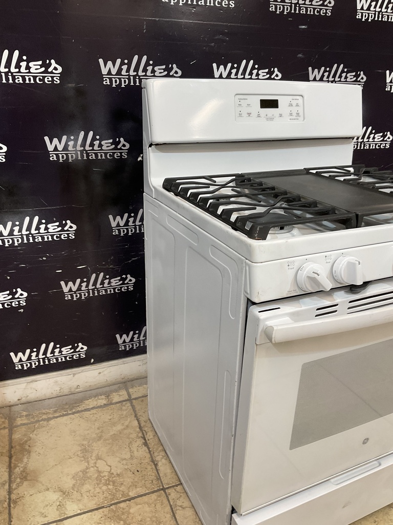 Ge Used Natural Gas Stove 30inches (White) 
