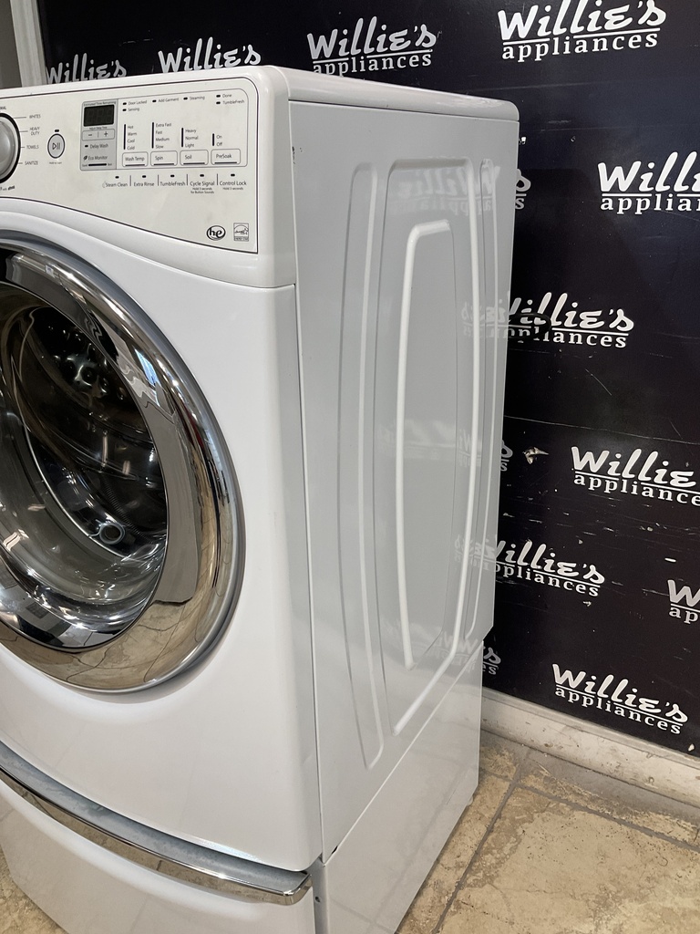 Whirlpool Used Washer Front-load 27inches (White) 