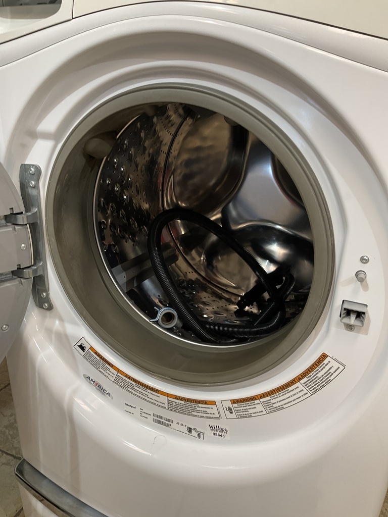 Whirlpool Used Washer Front-load 27inches (White) 