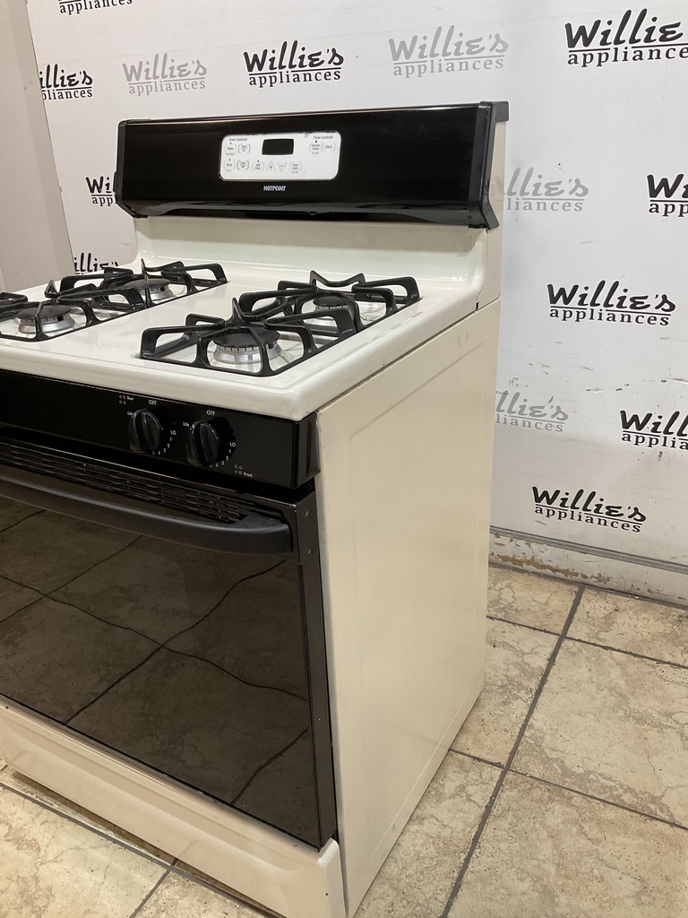 Hotpoint Used Natural Gas Stove 30inches (Bisque/Black) 