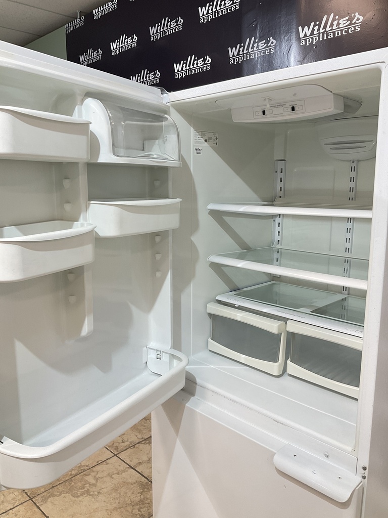 Amana Used Refrigerator Top and Bottom Mount 30x65 1/2” (White) 
