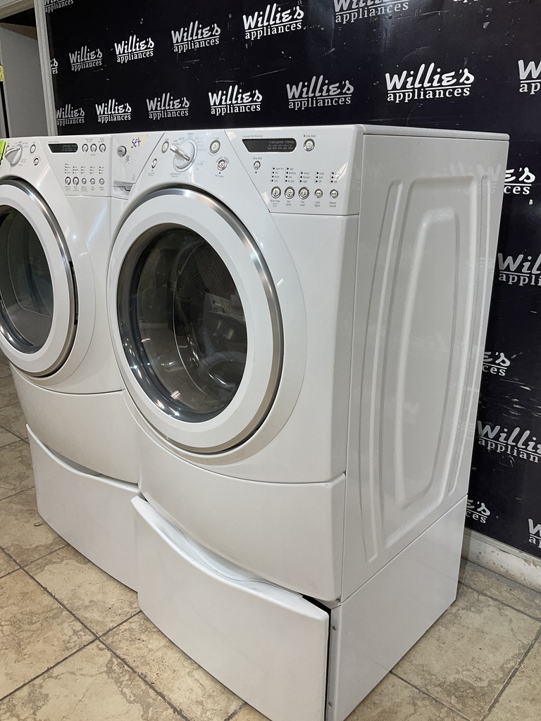 Whirlpool Used Electric Set Washer/Dryer Front-load 27/27inches {4 prong} (White) 