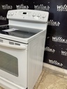 Ge Used Electric Stove 220volts (40/50 AMP) 30inches {4 prong} (White) 