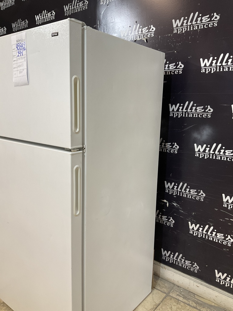 Hotpoint Used Refrigerator Top and Bottom 28x61 1/2” (White) 