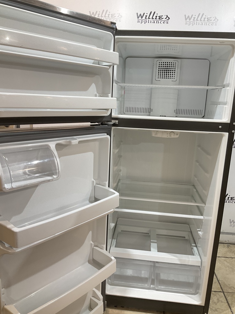 Ge Used Refrigerator Top and Bottom 28x66 1/2” (Stainless Steel) 