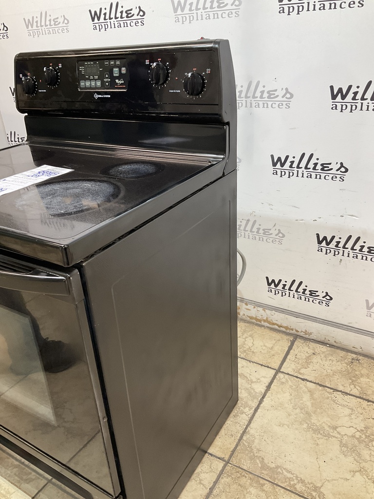 Whirlpool Used Electric Stove 220volts (40/50AMP) 30inches {3 prong} (Black) 