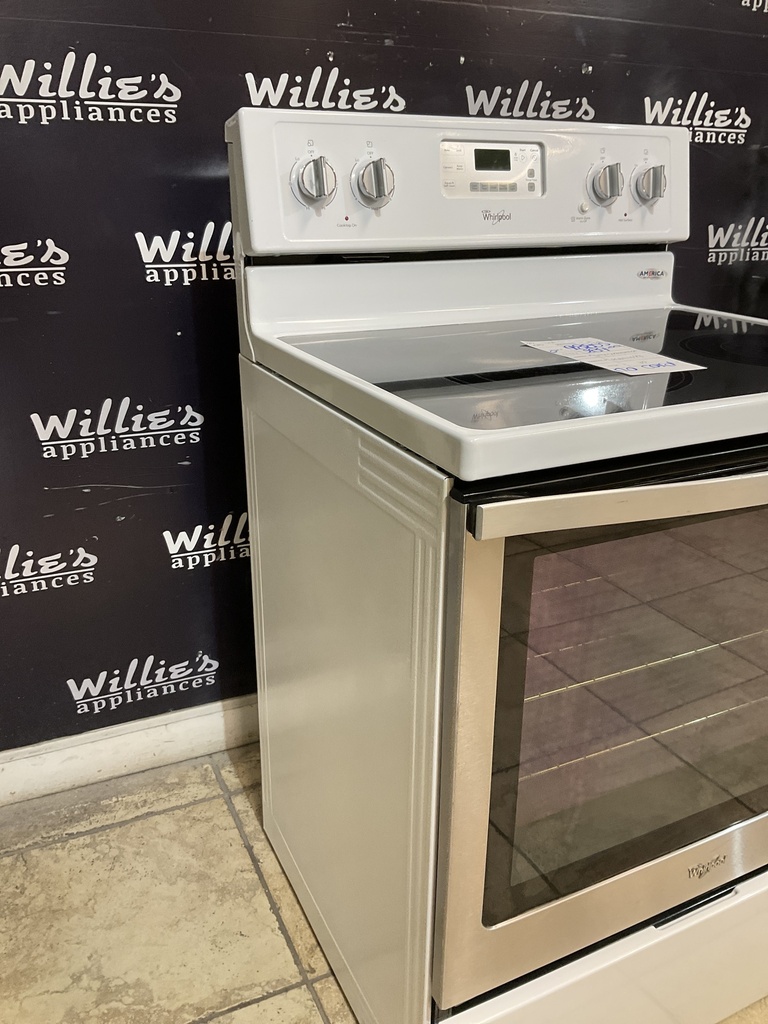 Whirlpool Used Electric Stove 220volts (40/50 AMP) 30inches {no cord} 