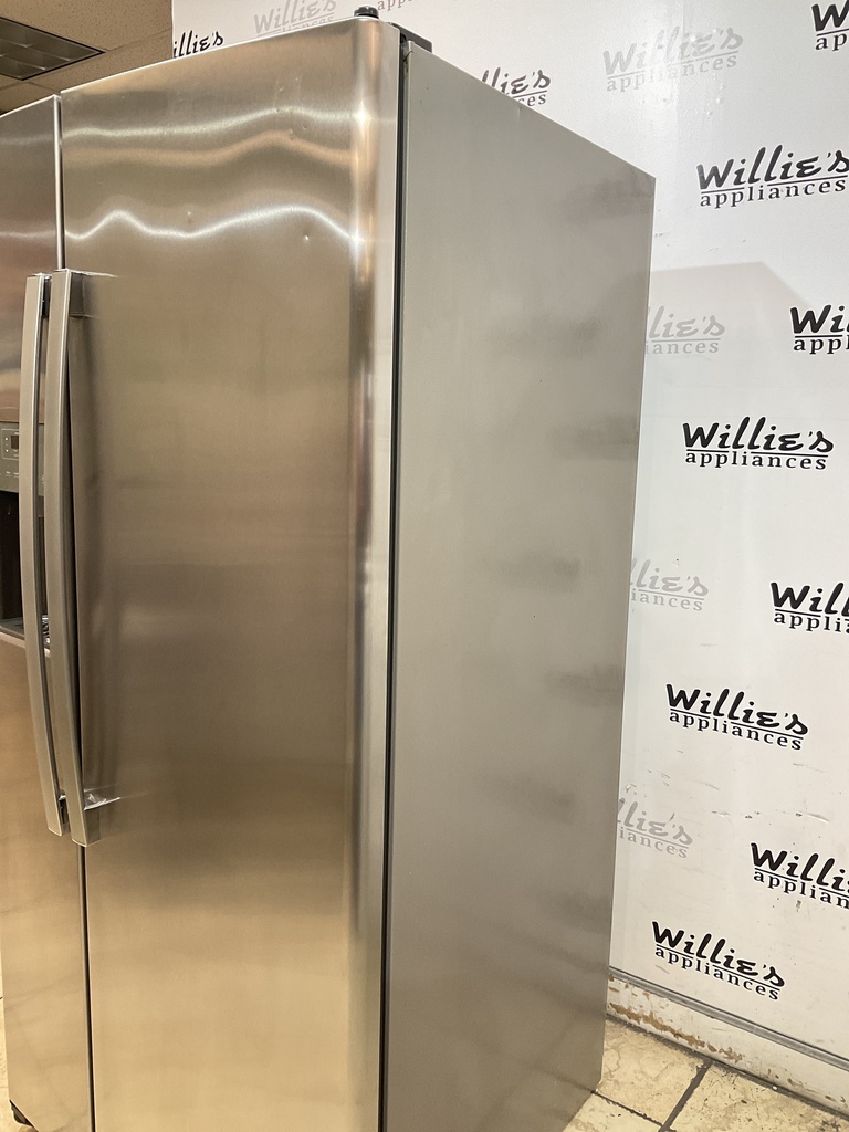 Ge Used Refrigerator Side by Side 33x69 1/2” (Stainless Steel) 