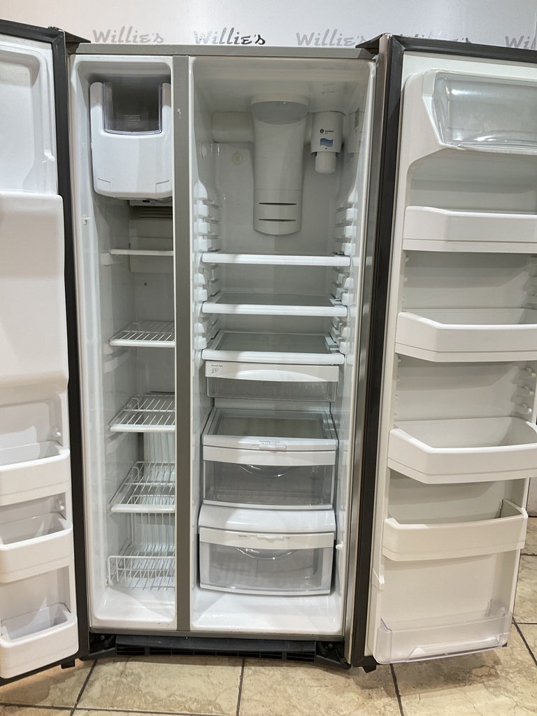 Ge Used Refrigerator Side by Side 33x69 1/2” (Stainless Steel) 