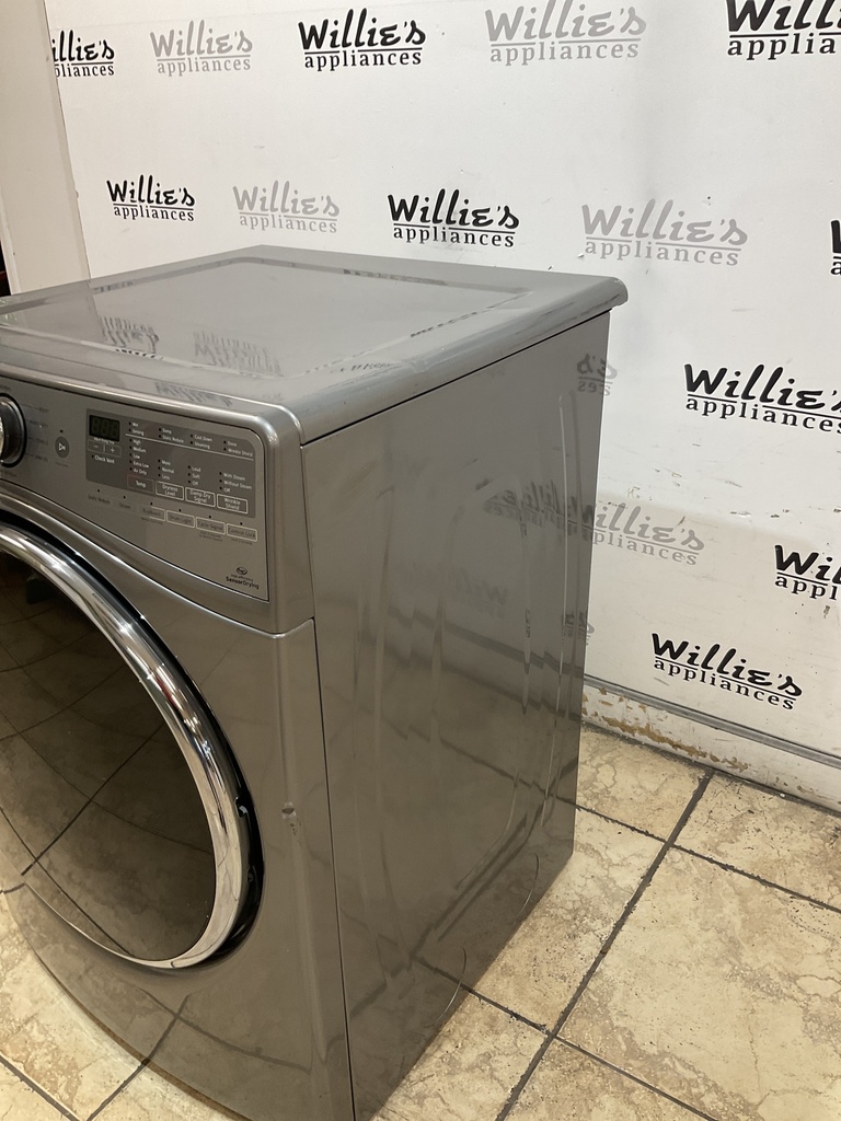 Whirlpool Used Electric Dryer 220volts (30 AMP) 27inches {4 prong} (Grey) 
