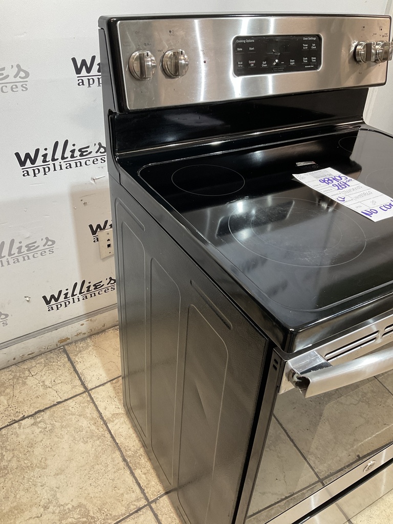 Ge Used Electric Stove 220volts (40/50 AMP) 30inches {no cord} (Stainless Steel) 