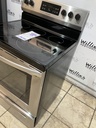 Frigidaire Used Electric Stove 220volts (40/50 AMP) 30inches {3 prong} (Stainless Steel) 