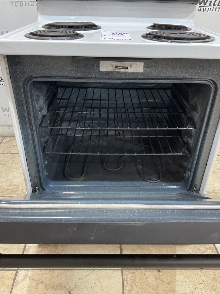Ge Used Electric Stove 220volts (40/50 AMP) 30inches {3 prong} (White/Black) 