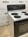 Ge Used Electric Stove 220volts (40/50 AMP) 30inches {3 prong} (White/Black) 