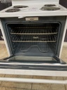 Ge Used Electric Stove 220volts (40/50 AMP) 30inches {4 prong} (White) 