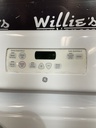 Ge Used Electric Stove 220volts (40/50 AMP) 30inches {4 prong} (White) 