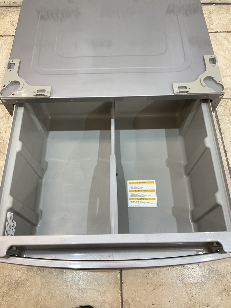 Lg Used Pedestal 27inches (Grey) 