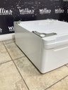 Lg Used Pedestal 27inches (White) 