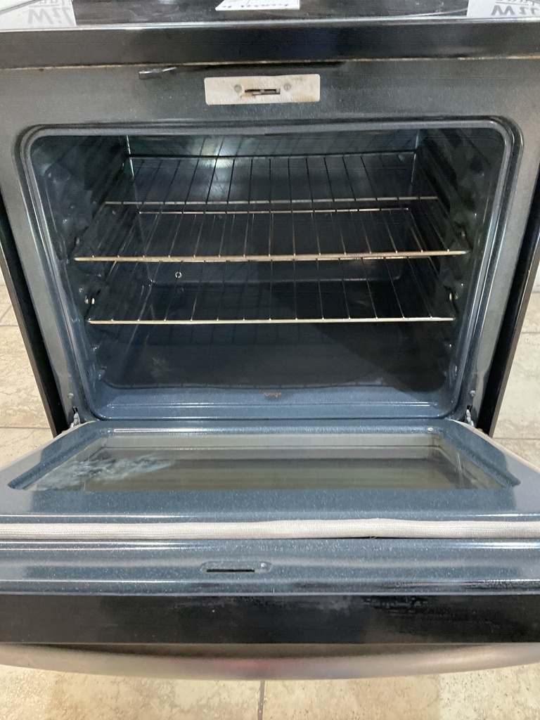 Ge Used Electric Stove 220volts (49/50 AMP) 30inches {4 prong} (Stainless Steel) 