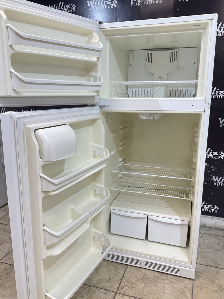 Frigidaire Used Refrigerator Top and Bottom 28x64 1/2” (White) 