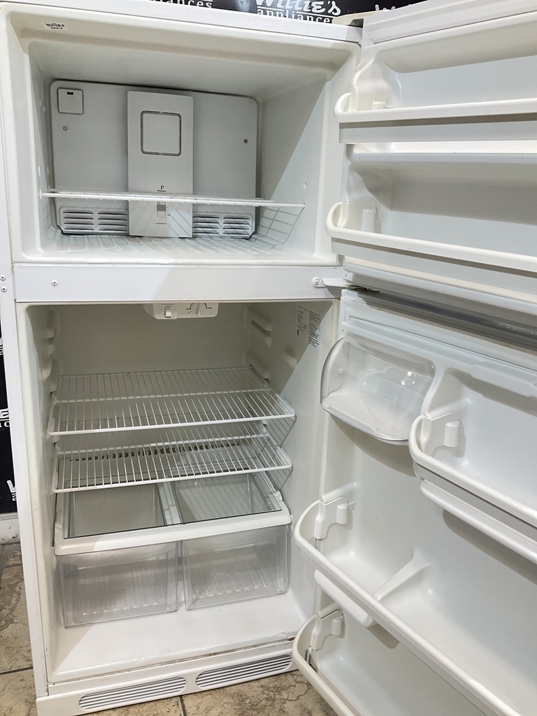 Frigidaire Used Refrigerator Top and Bottom 28x59 1/2” (White) 