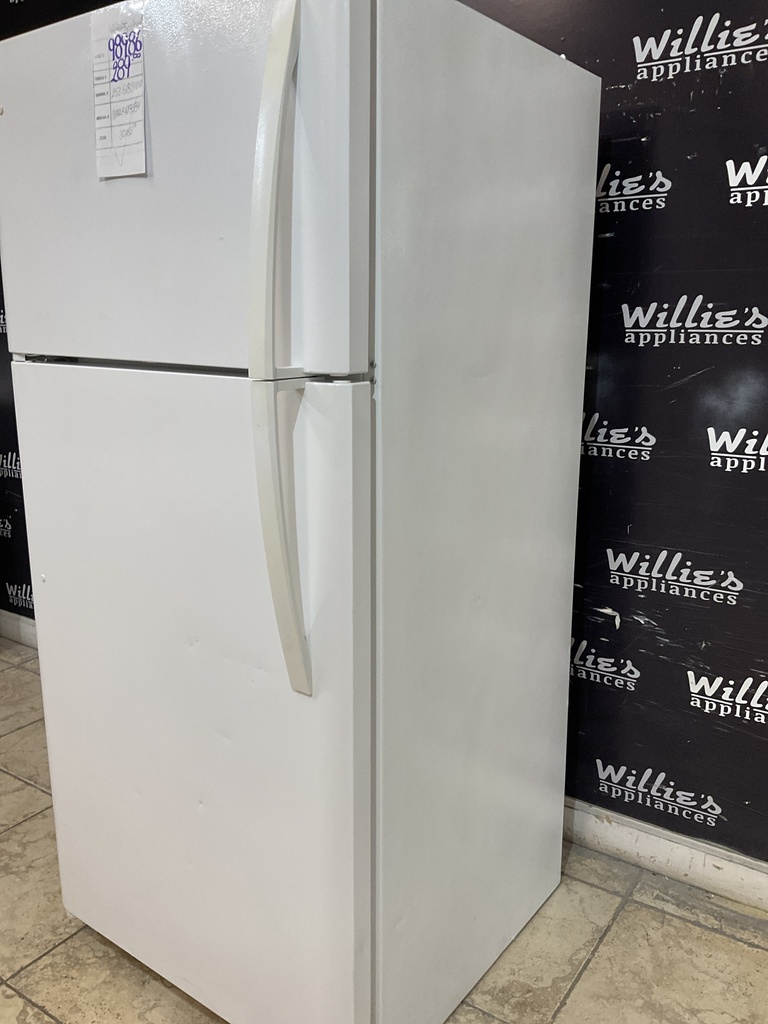 Frigidaire Used Refrigerator Top and Bottom 30x65 1/2” (White) 